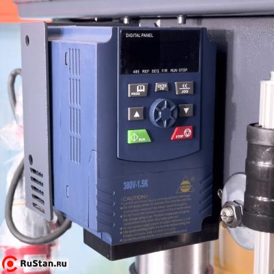 E-1720FVL/400 сверлильный станок на стойке фото №2 E-1720FVL/400 сверлильный станок на стойке фото №2