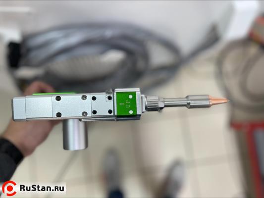 Ручной лазерный сварочный аппарат Raptor SFW-2000 5в1 (3000Вт Raycus) фото №5 Raptor SFW-2000 5в1 фото №5