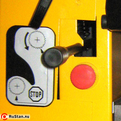 В режиме строгания предусмотрено отключение протяжных роликов. фото №6 В режиме строгания предусмотрено отключение протяжных роликов. фото №6