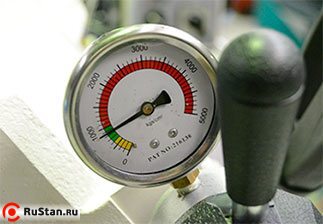 Натяжение пилы осуществляется системой с встроенным тензометром фото №3 Натяжение пилы осуществляется системой с встроенным тензометром фото №3