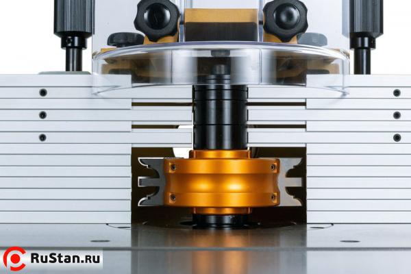 Фрезерный упор с интегрированными выдвижными линейками для PM2500 и JWS-35X фото №6 Фрезерный упор для PM2500 и JWS-35X фото №6