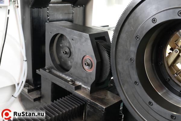 Лазерный труборез для круглых и профильных труб LF60M-1000W (Raycus 1 кВт) фото №14 LF60M-1000W Raycus фото №14