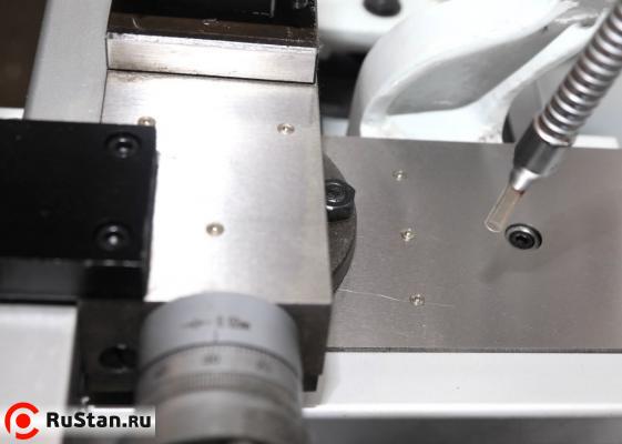 Все подвижные части станка оснащены тавотницами. фото №4 METAL MASTER X32100M фото №4