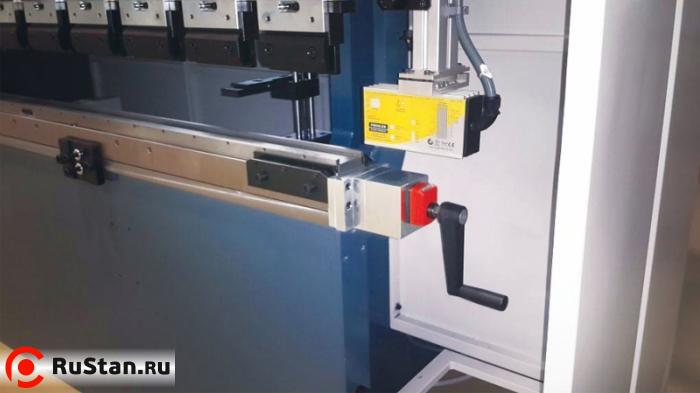 Гидравлический гибочный пресс Durma серии PBF фото №2 Гидравлический гибочный пресс Durma серии PBF фото №2