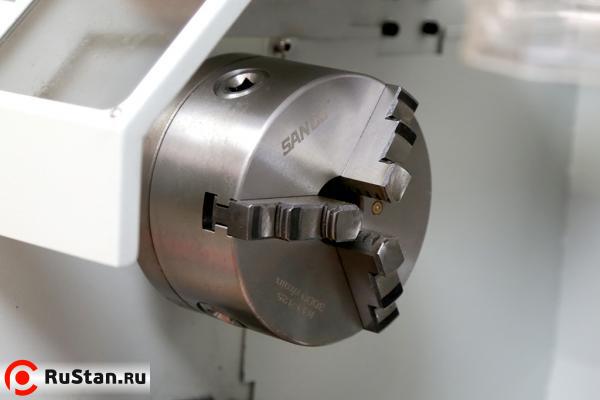 В стандартной комплектации поставляется быстрозажимной трехкулачковый патрон диаметром 125мм фото №10 METAL MASTER MML 2550M фото №10