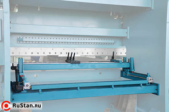 Упор задний с электро-механическим приводом ИБ1442 фото №9 Упор задний с электро-механическим приводом ИБ1442 фото №9