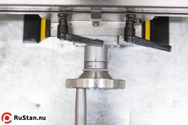 Фрезерно-сверлильный станок STALEX SBM-16 Vario фото №6 SBM-16 Vario фото №6