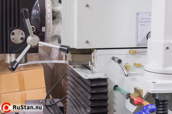 Инструментальный фрезерный станок Stalex WFM 750 Servo фото №14 WFM 750 Servo фото №14